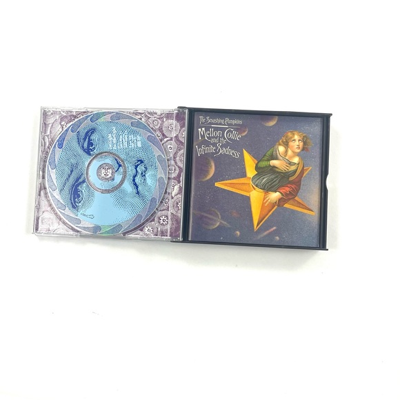 The Smashing Pumpkins Mellon Collie & Infinite Sadness 2 CD set - Picture 3 of 4